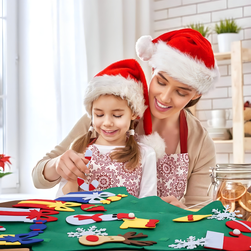 Novogodisnja jelka od filca za zid sa 26 ukrasa koji se lepe - rs-mangoshop.com