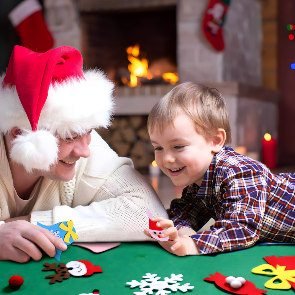 Novogodisnja jelka od filca za zid sa 26 ukrasa koji se lepe - rs-mangoshop.com